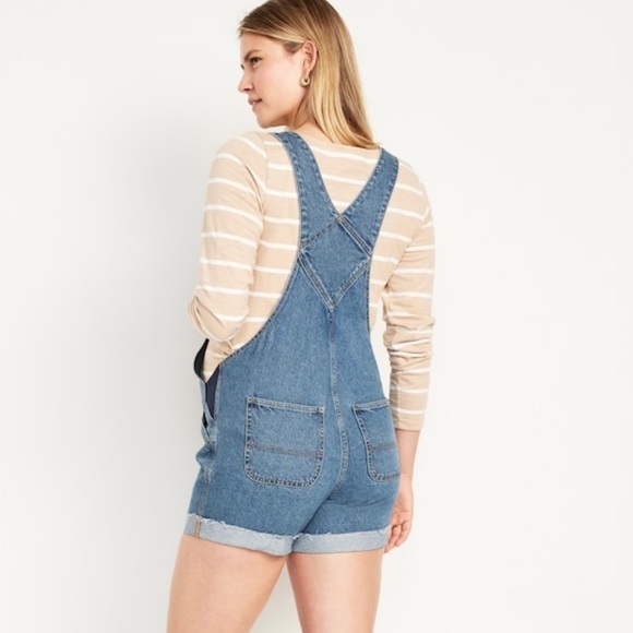 NWT Old Navy Maternity Side Panel Slouchy Denim Shortalls Overalls - Picture 2 of 9